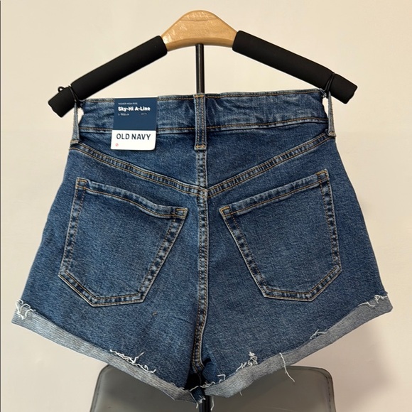 Old Navy Women's Blue Denim Shorts - Picture 2 of 5